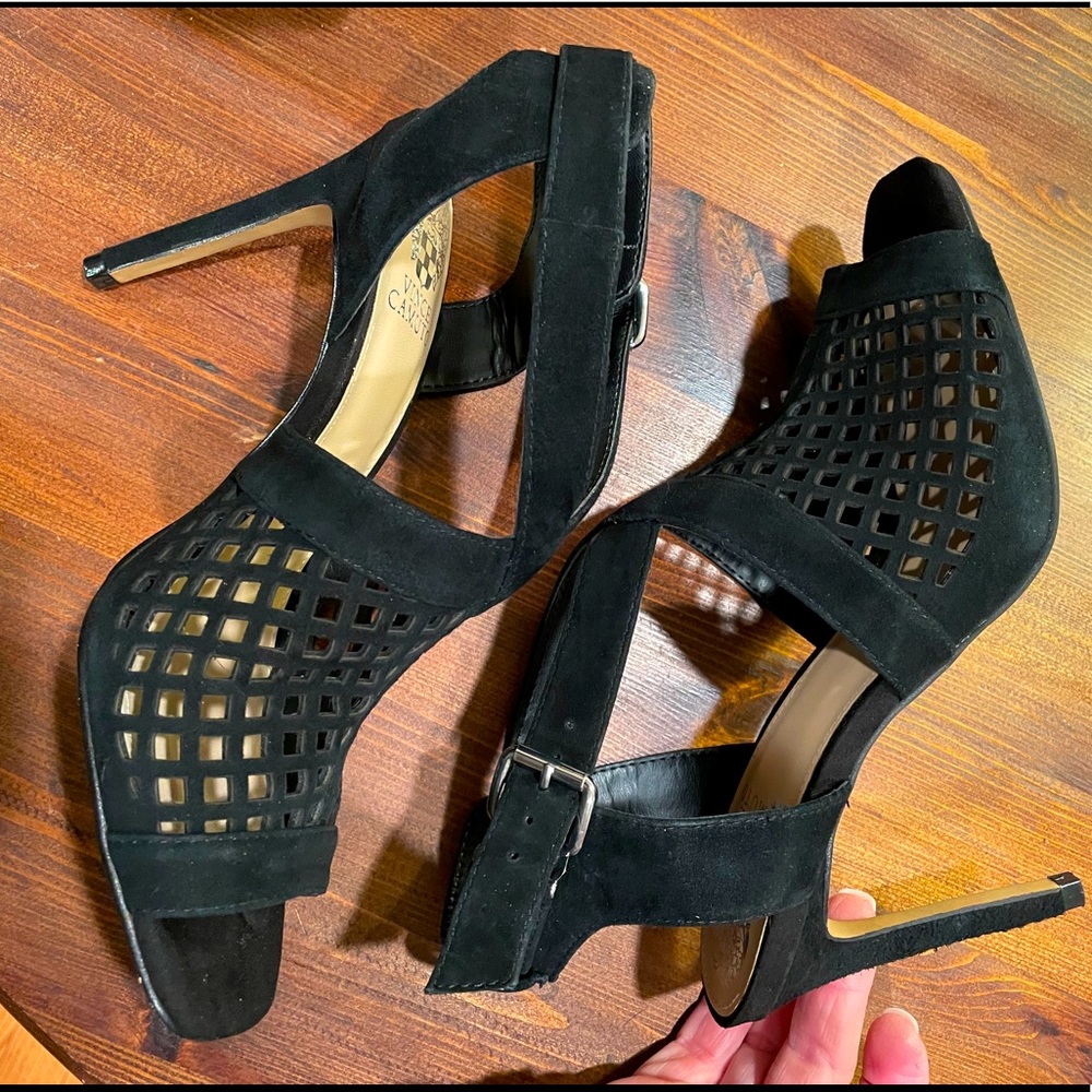 Vince Camuto peep toe shoes